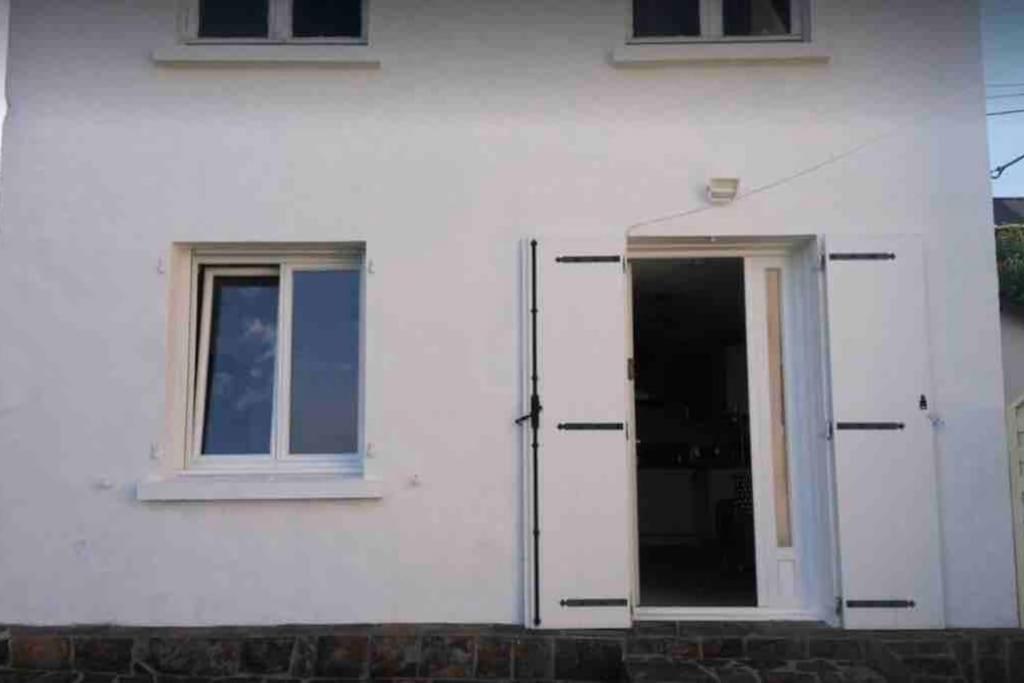 Maisonnette Pour 2 Personnes - Vue Mer - Plage A 100 Metres プルバスラネック エクステリア 写真